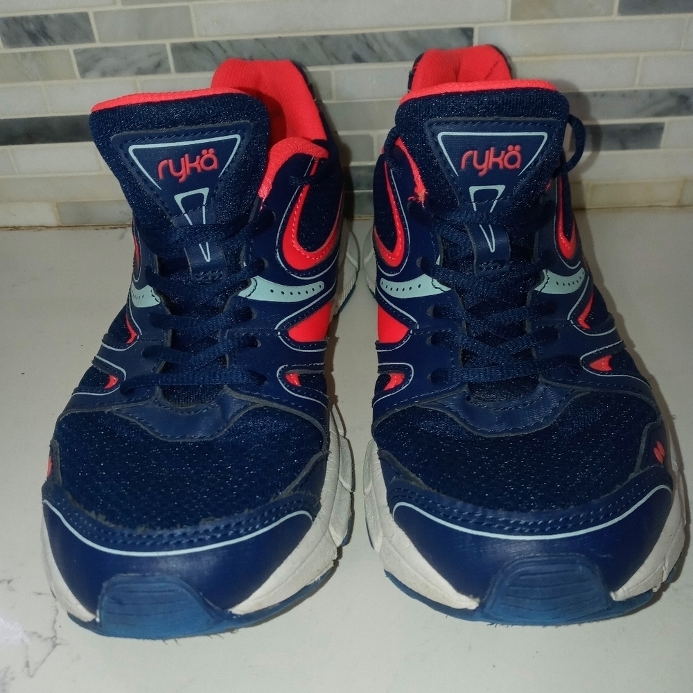 Ryka Resolute Womens Running Shoes lace up hot pink Navy blue size 8